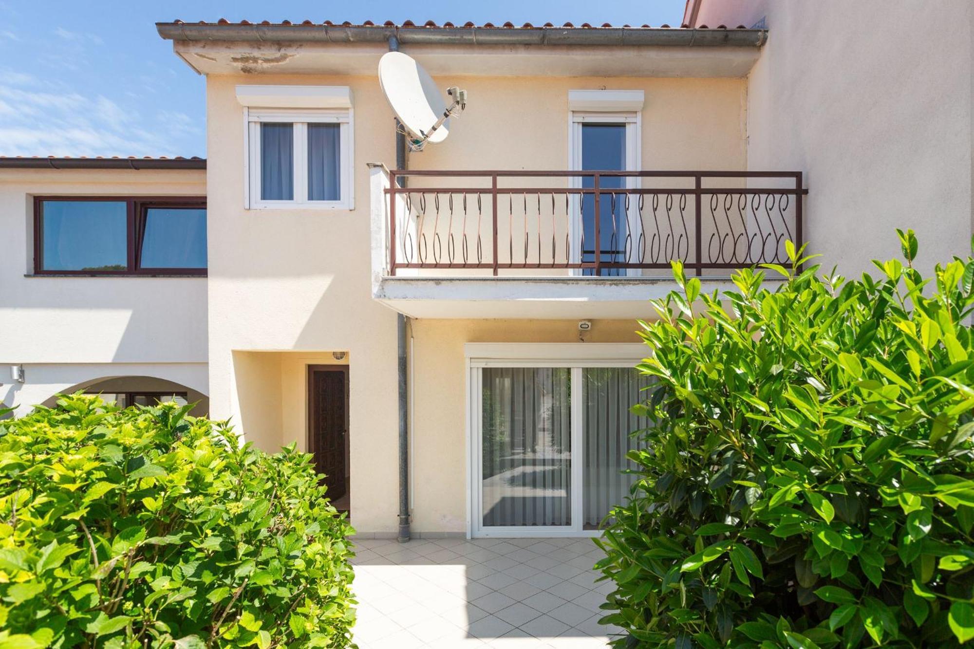 Haus Viktoria In Mit Garten In Strandnaehe * Poreč